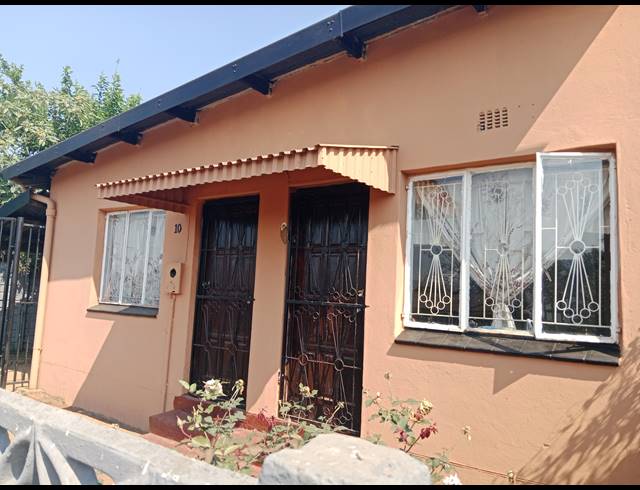 3 BEDROOM HOUSE FOR SALE IN NORTHDALE